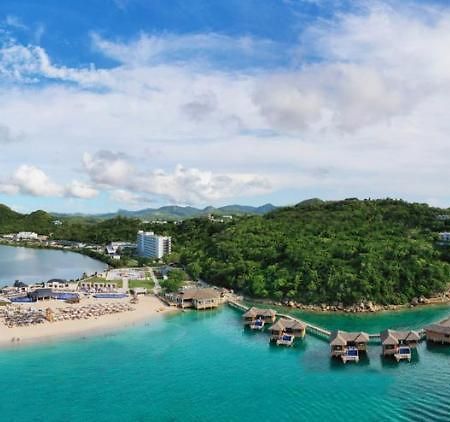 Royalton Antigua, An Autograph Collection All-Inclusive Resort Five Islands Village Exterior photo