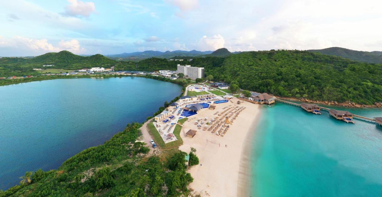 Royalton Antigua, An Autograph Collection All-Inclusive Resort Five Islands Village Exterior photo